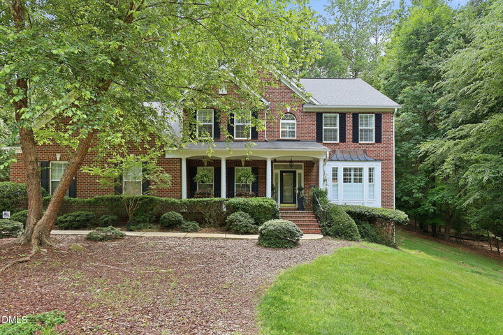 Property Photo: 1008 Old Meetinghouse Way NC 27615