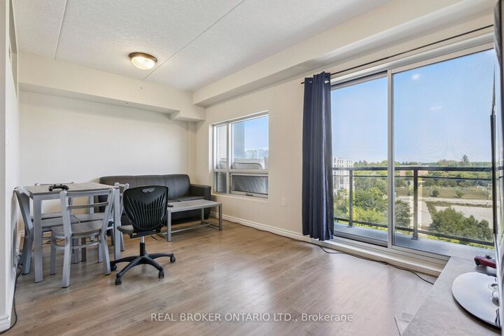 Property Photo: 275 Larch Street G607 ON N2L 3R2