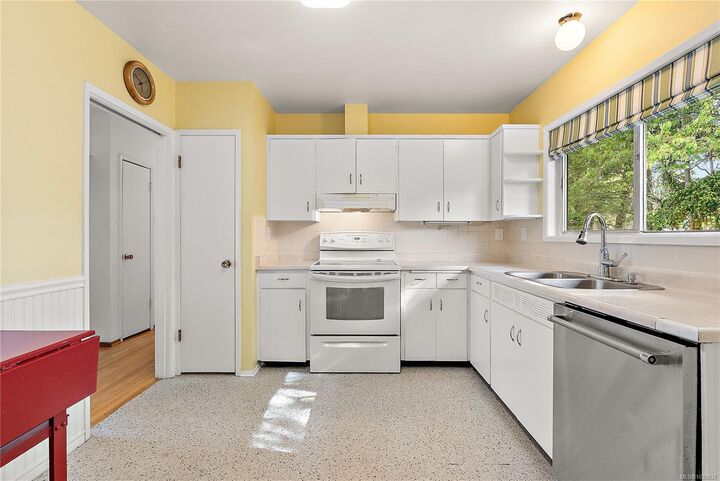Property Photo:  3955 Emerald Pl  BC V8P 4T8 