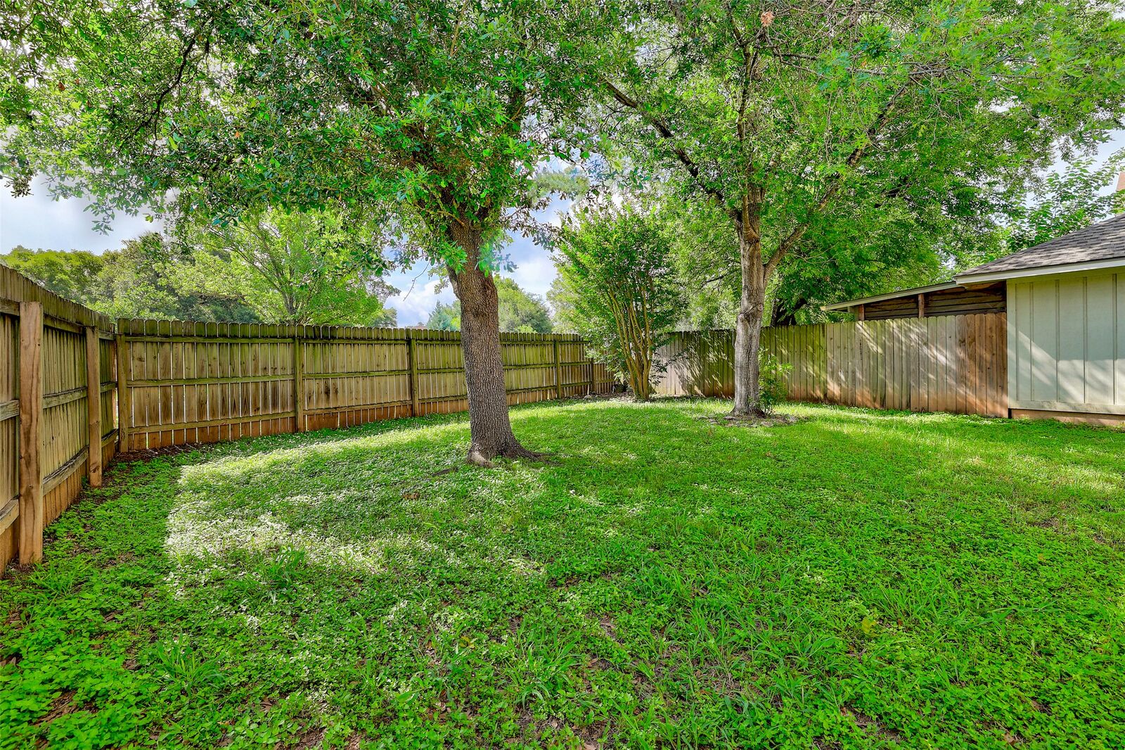 Property Photo:  16819 Whitebrush Loop  TX 78717 