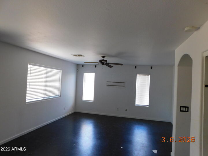Property Photo:  1020 E Saddle Way  AZ 85143 