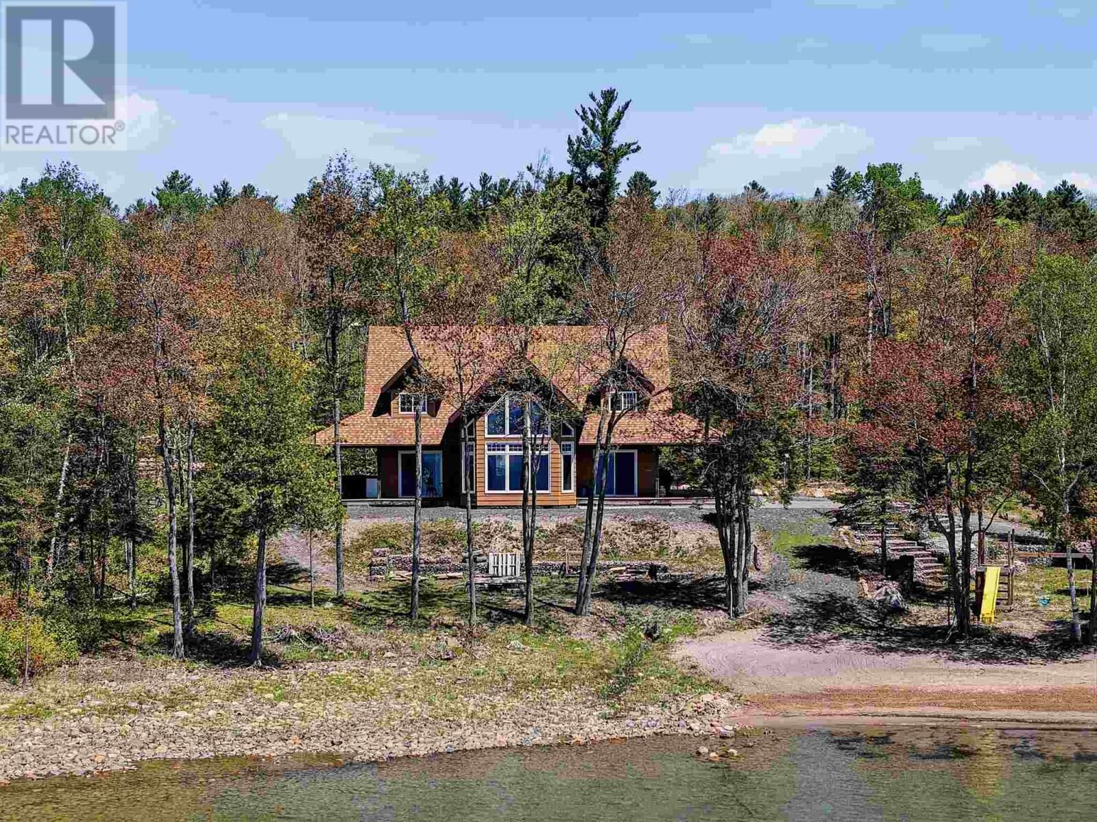 Property Photo: 415 Jarret Dr ON P0R 1L0