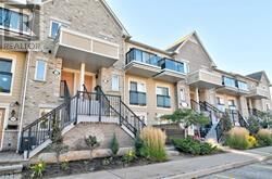 Property Photo:  4975 Southampton Drive 229  ON L5M 8C6 
