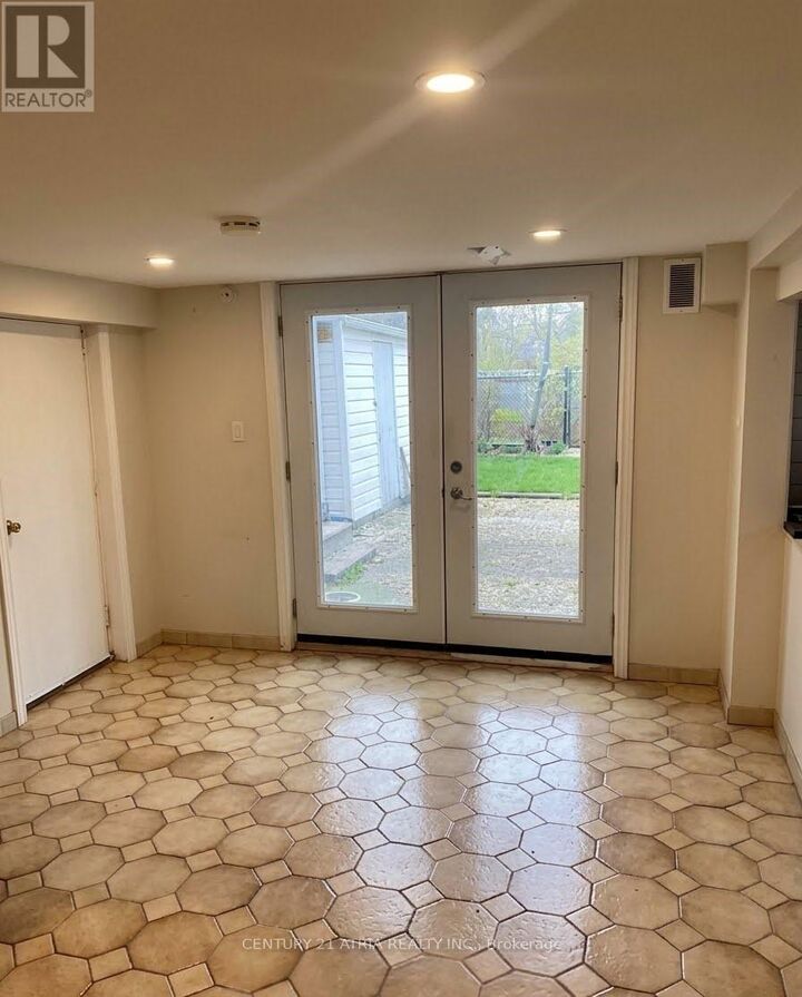 Property Photo: 65 Newlin Crescent Lower ON M3L 1X5