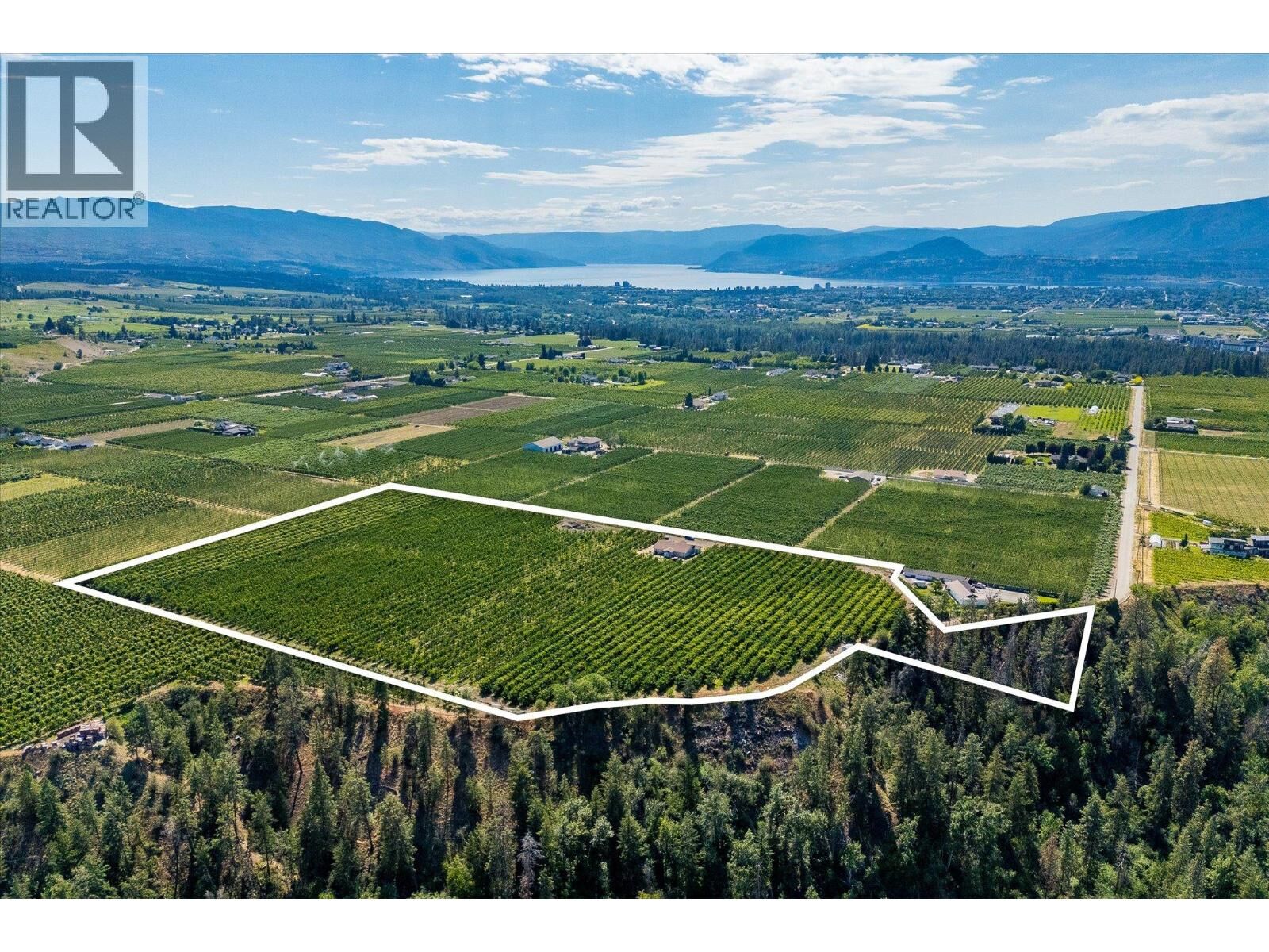 Property Photo: 2775 Dunster Road BC V1V 4H4