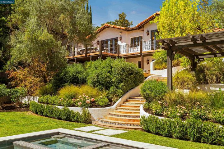 Property Photo: 79 Jennifer Lane CA 94507