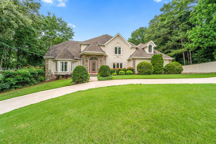 Property Photo:  807 Candlewood Trail  TN 37421 