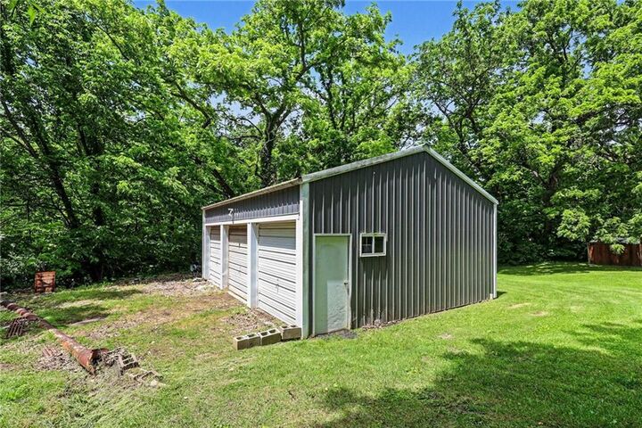 Property Photo:  15818 Salem Road  MO 64024 