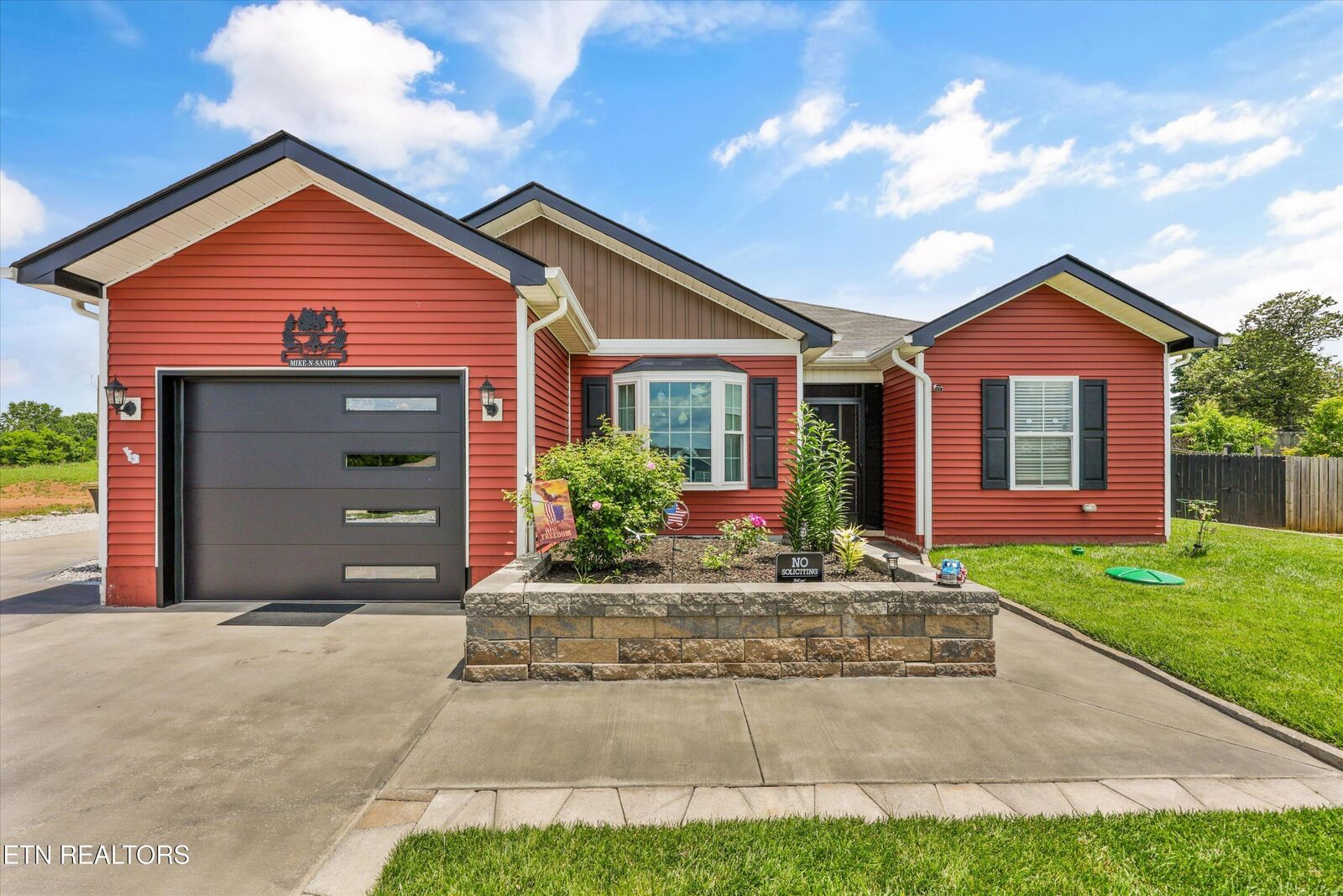 Property Photo: 126 Hartfield Lane TN 37774