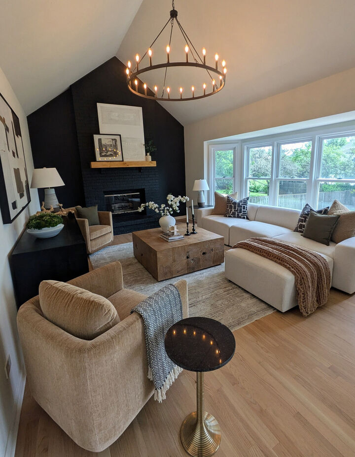 Property Photo:  