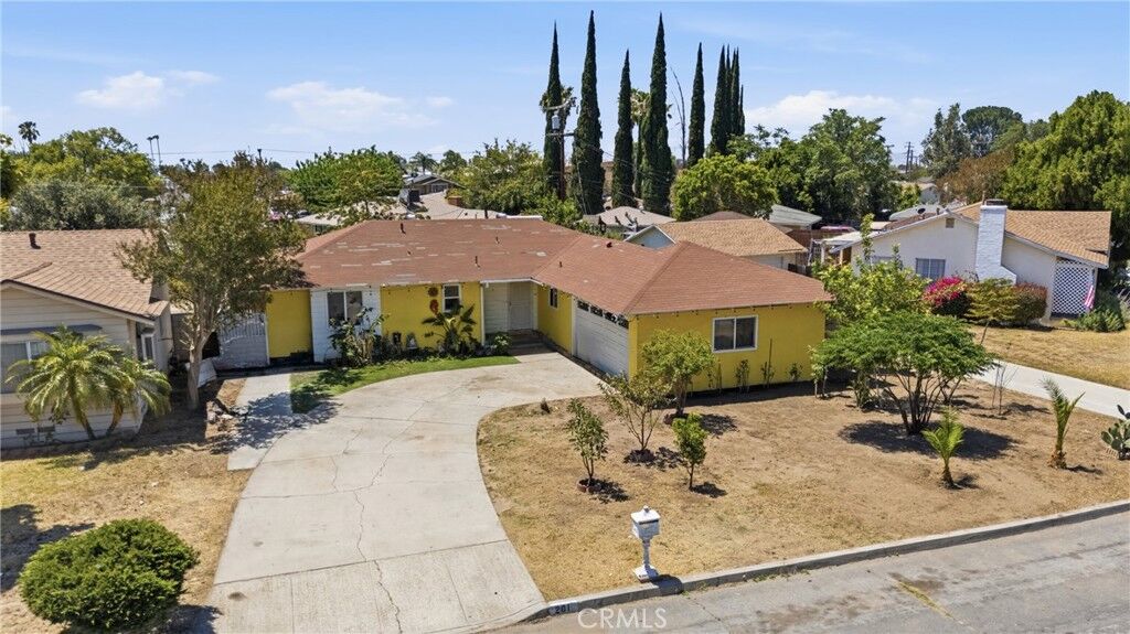 Property Photo:  201 W Rosewood  CA 92376 
