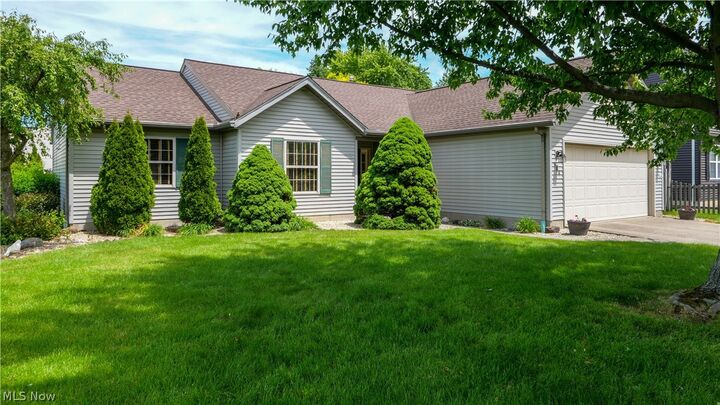 Property Photo:  508 Hampton Drive  OH 44035 