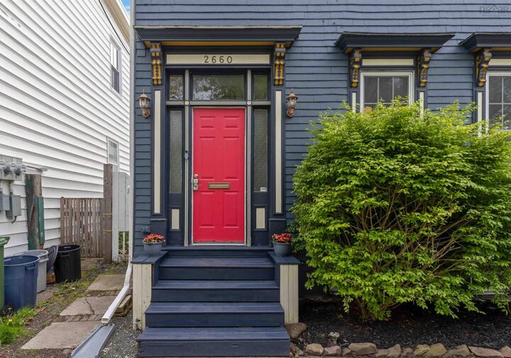 Property Photo:  2660 Belle Aire Terrace  NS B3K 3W8 