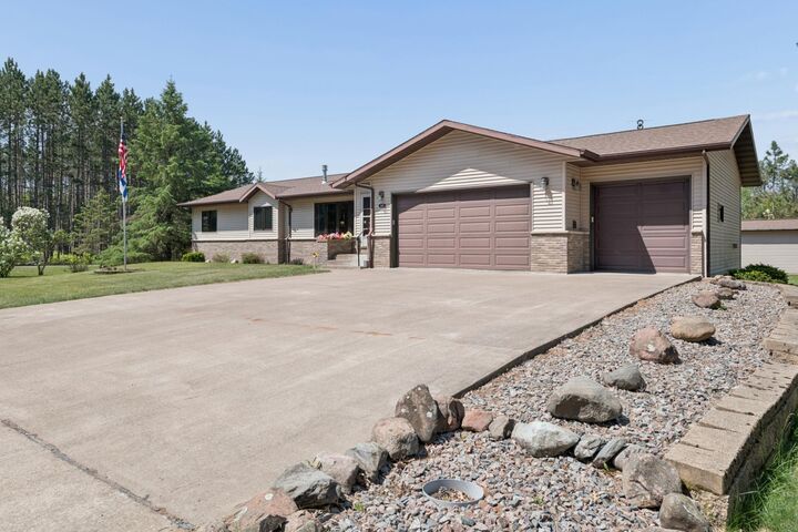 Property Photo:  8149 Kandiyohi Lane  MN 55795 
