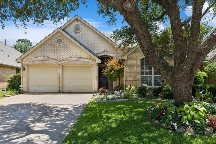 Property Photo:  3516 Stone Creek Court  TX 76137 
