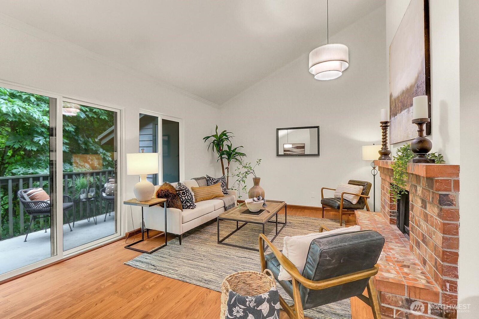 Property Photo: 12703 NE 129th Court H302 WA 98034