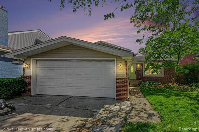Property Photo:  22606 Manor Street  MI 48081 