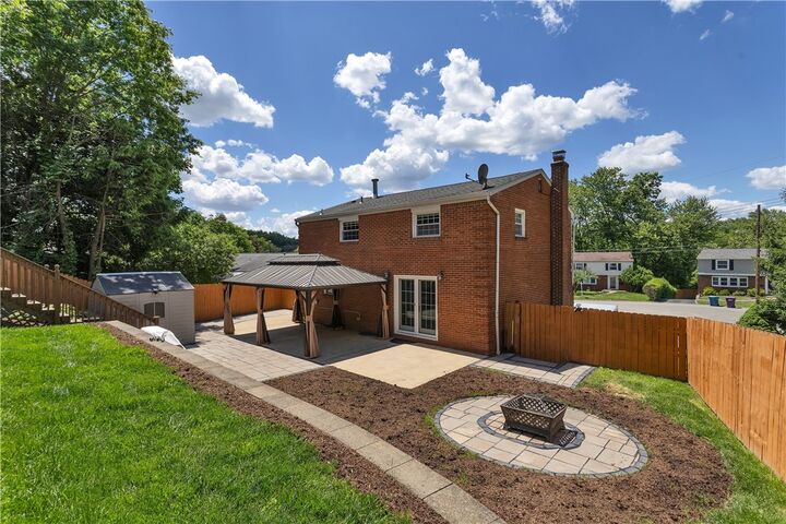 Property Photo:  5040 Bahama Dr.  PA 15239 