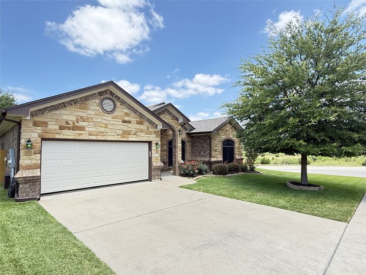 Property Photo:  6505 Flat Slate Drive  TX 76542 