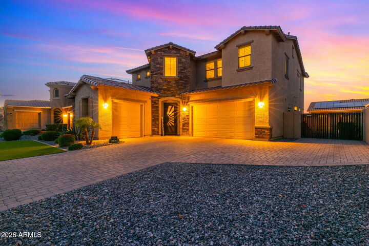 Property Photo:  18924 W Medlock Drive  AZ 85340 