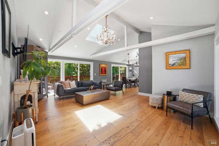 Property Photo:  88 Calistoga Road  CA 95409 