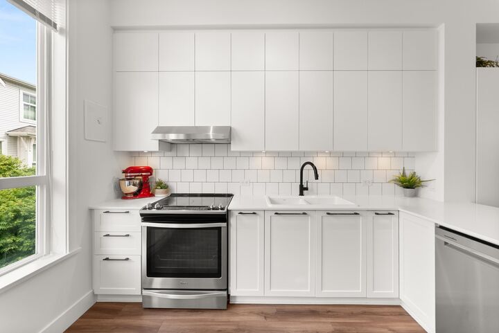 Property Photo: 4656 Orca Way 22 BC V4M 0C9