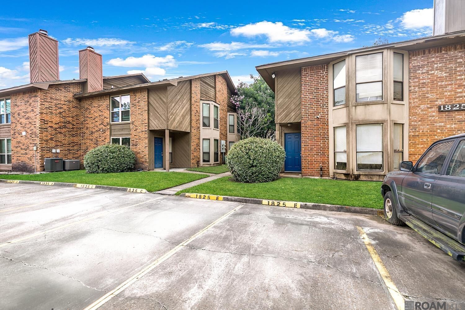 Property Photo:  1825 S Brightside View Dr #E  LA 70820 
