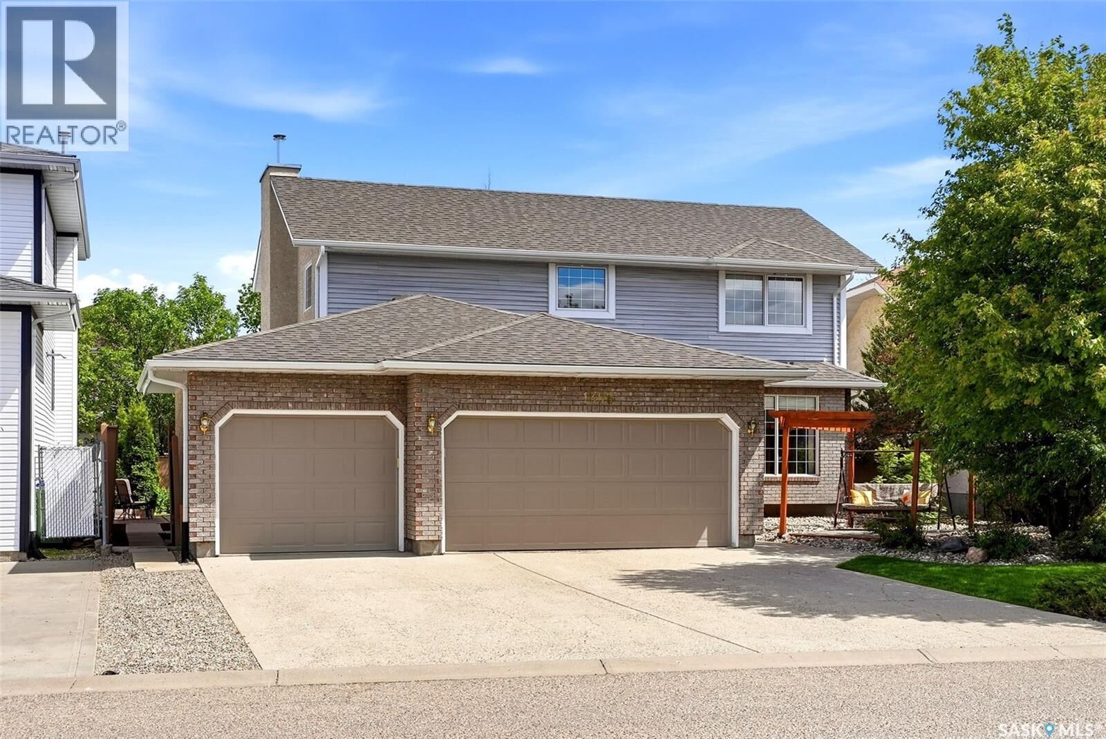 Property Photo:  1358 Lapchuk Crescent N  SK S4X 4L4 