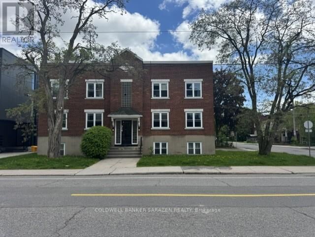 Property Photo:  314 Somerset Street East  ON K1N 6W3 