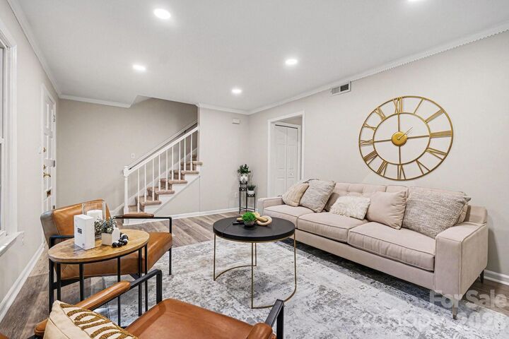 Property Photo: 2235 Rexford Road C NC 28211