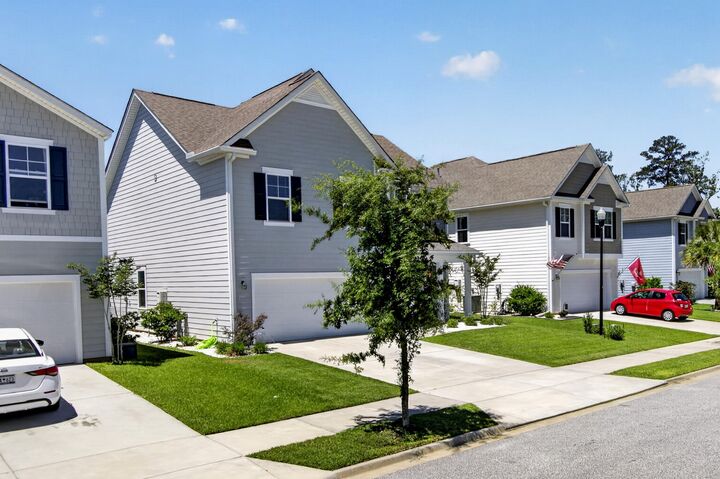 Property Photo:  437 Ribbon Road  SC 29483 