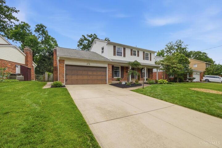 Property Photo:  2101 Berrypatch Drive  OH 45244 