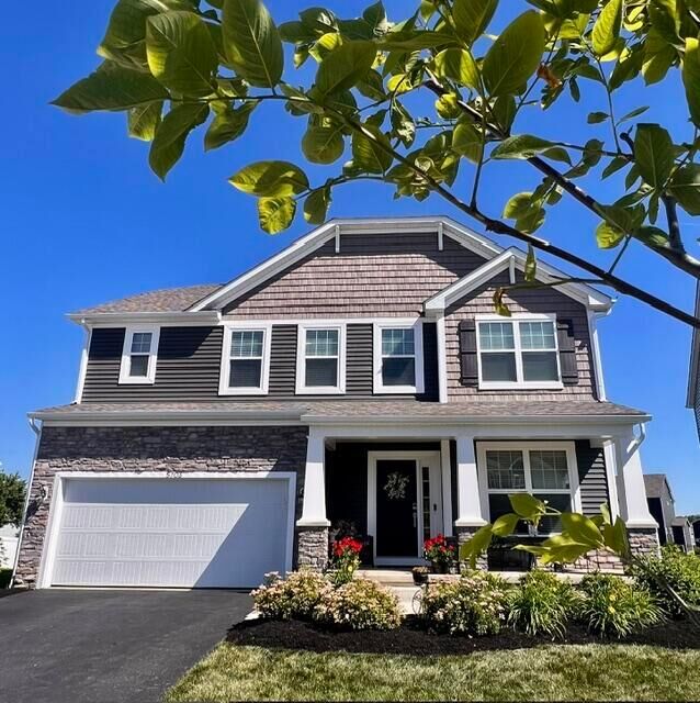 Property Photo:  5703 Vance Way  OH 43081 