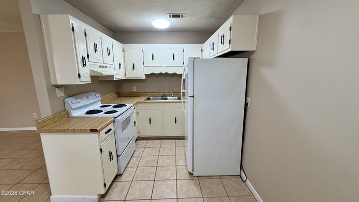 Property Photo:  600 N Hwy 22A Road 3  FL 32404 