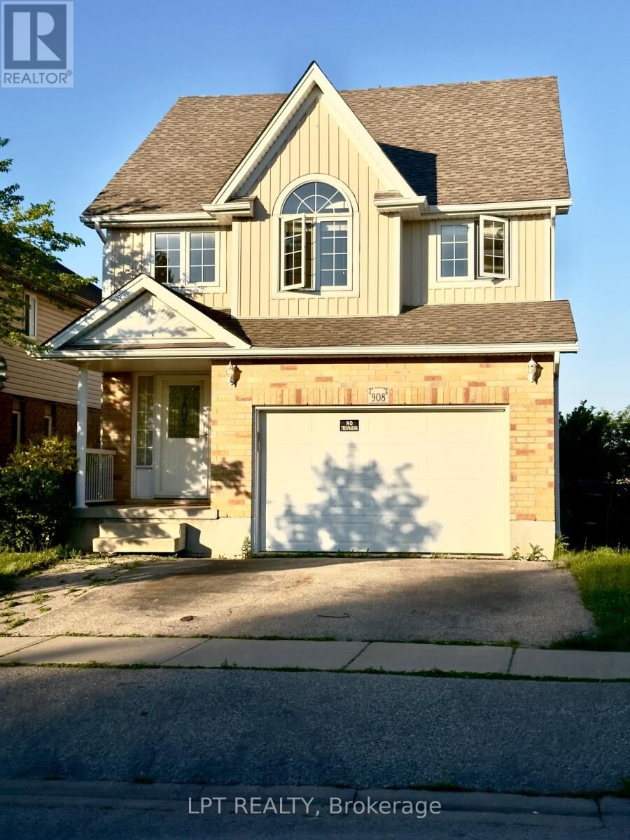 Property Photo: 908 Copper Leaf Crescent ON N2E 3W1