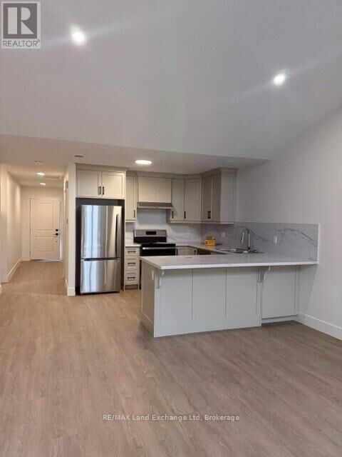 Property Photo:  730 Princess Street 9  ON N0G 2L3 