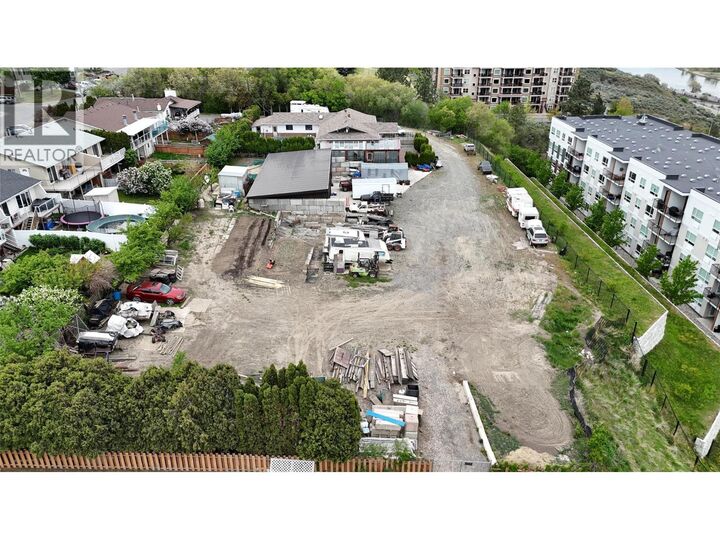 Property Photo:  964 Fernie Road  BC V2C 1B3 