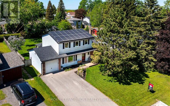 Property Photo:  510 Monica Court  ON L9V 3A3 