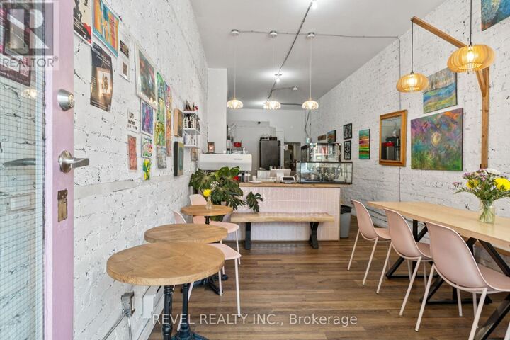 Property Photo:  334 James Street North  ON L8L 1H2 