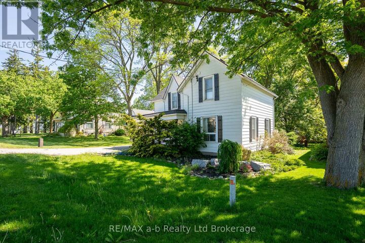 Property Photo:  80 Stover Street North  ON N0J 1P0 