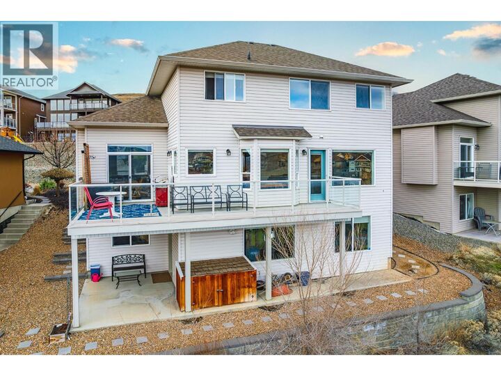 1872 Red Tail Crescent — photo 1