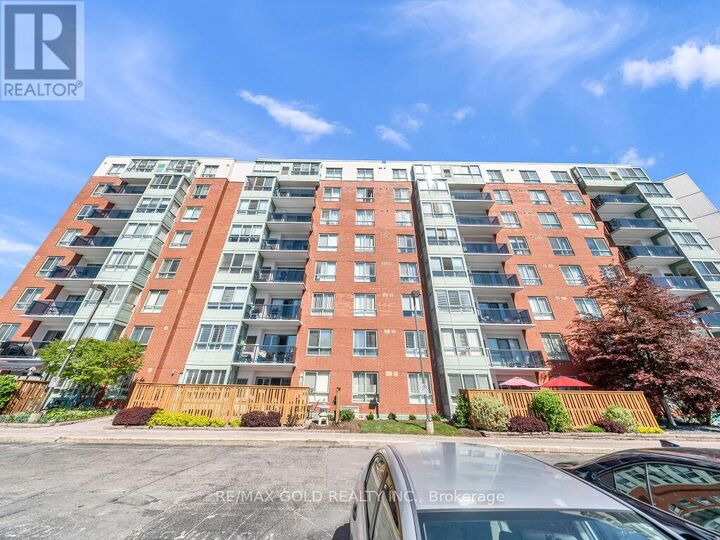 Property Photo:  30 Blue Springs Drive 611  ON N2J 4T2 