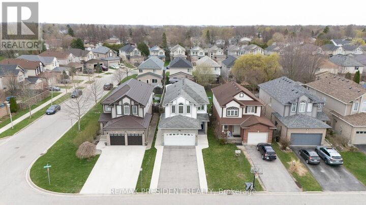 Property Photo:  1565 Mickleborough Court  ON N6G 5R6 