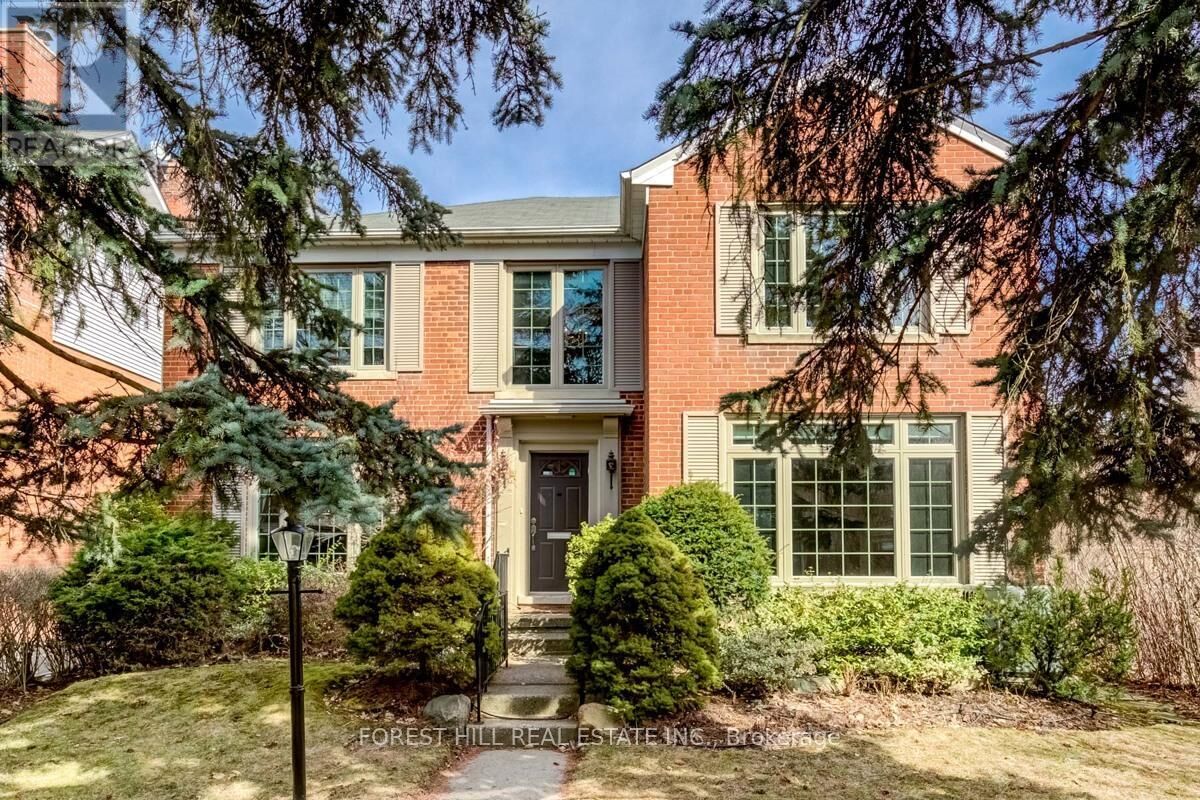 Property Photo:  109 Mona Drive  ON M5N 2R5 
