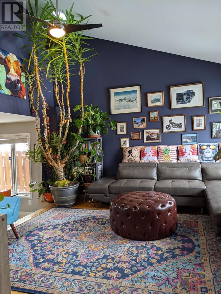 Property Photo:  2157 Boyer Road  ON K1C 1R5 