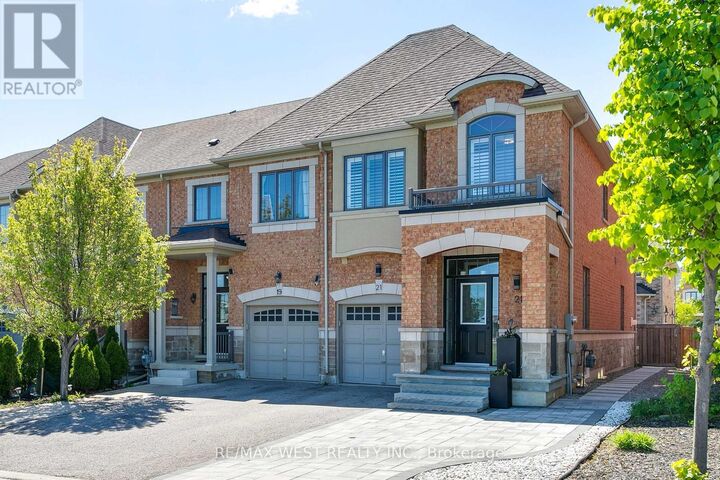 Property Photo:  21 Sibella Way  ON L4H 3V6 