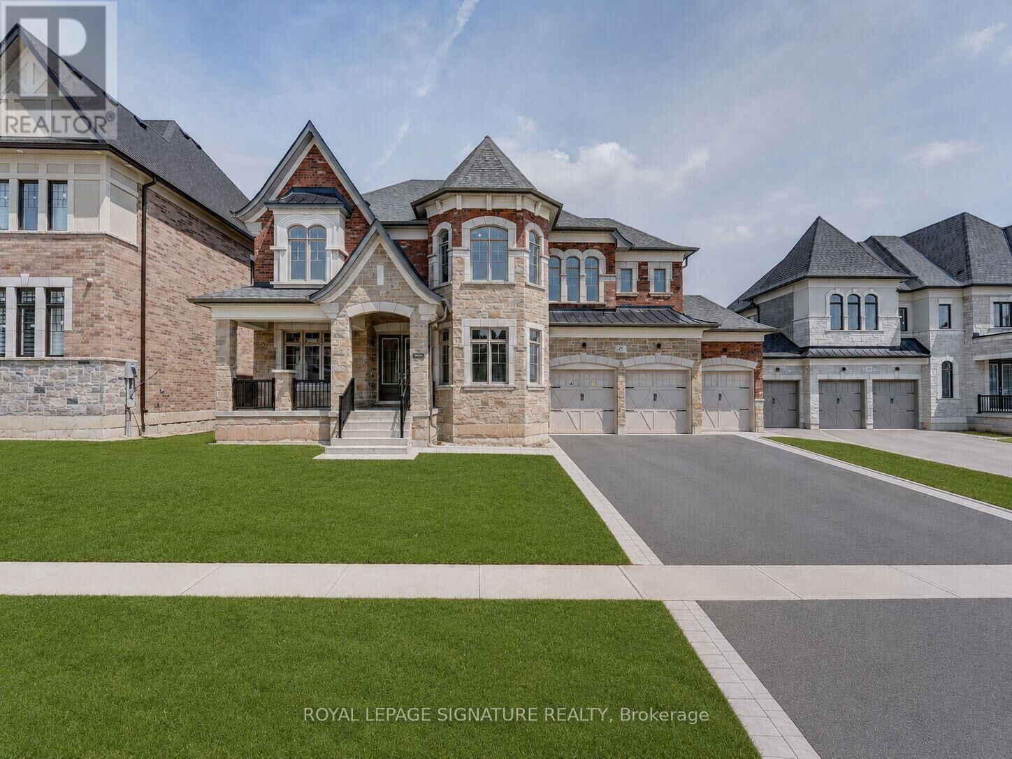 Property Photo:  67 Enclave Court  ON L4H 4V9 