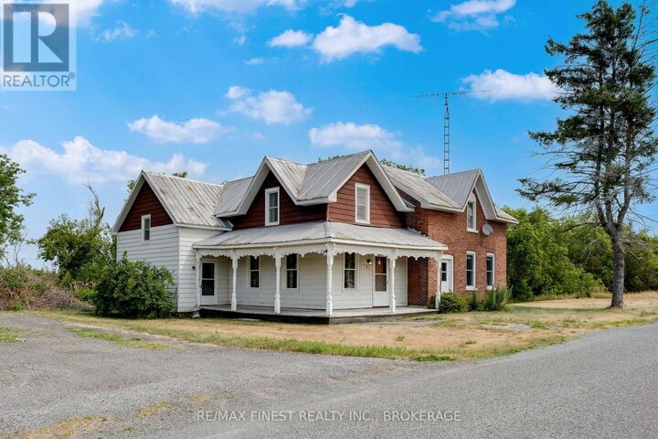 Property Photo:  291 Hambly Street  ON K7R 3K8 