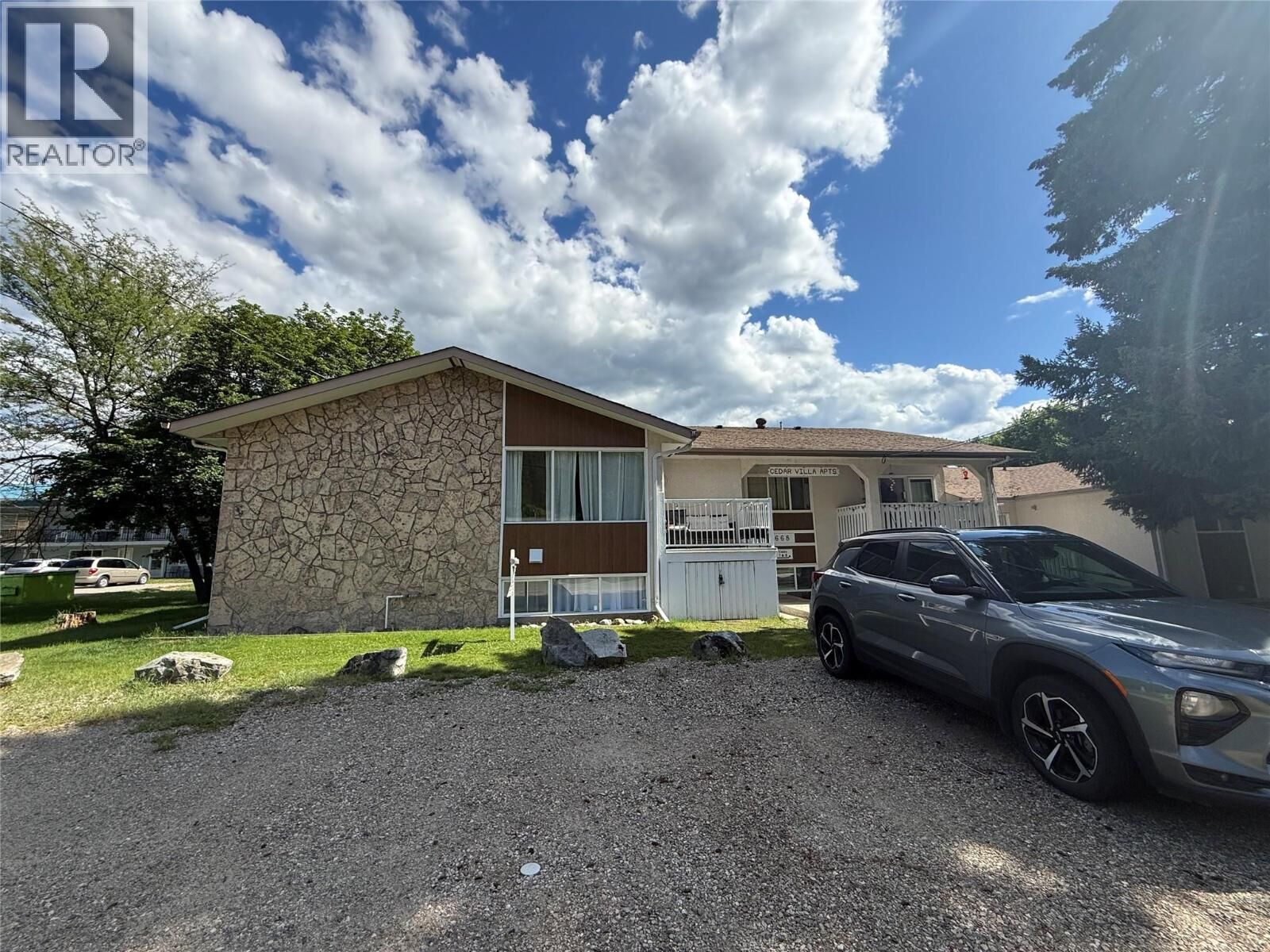 Property Photo:  668 75th Avenue 1  BC V0H 1H0 