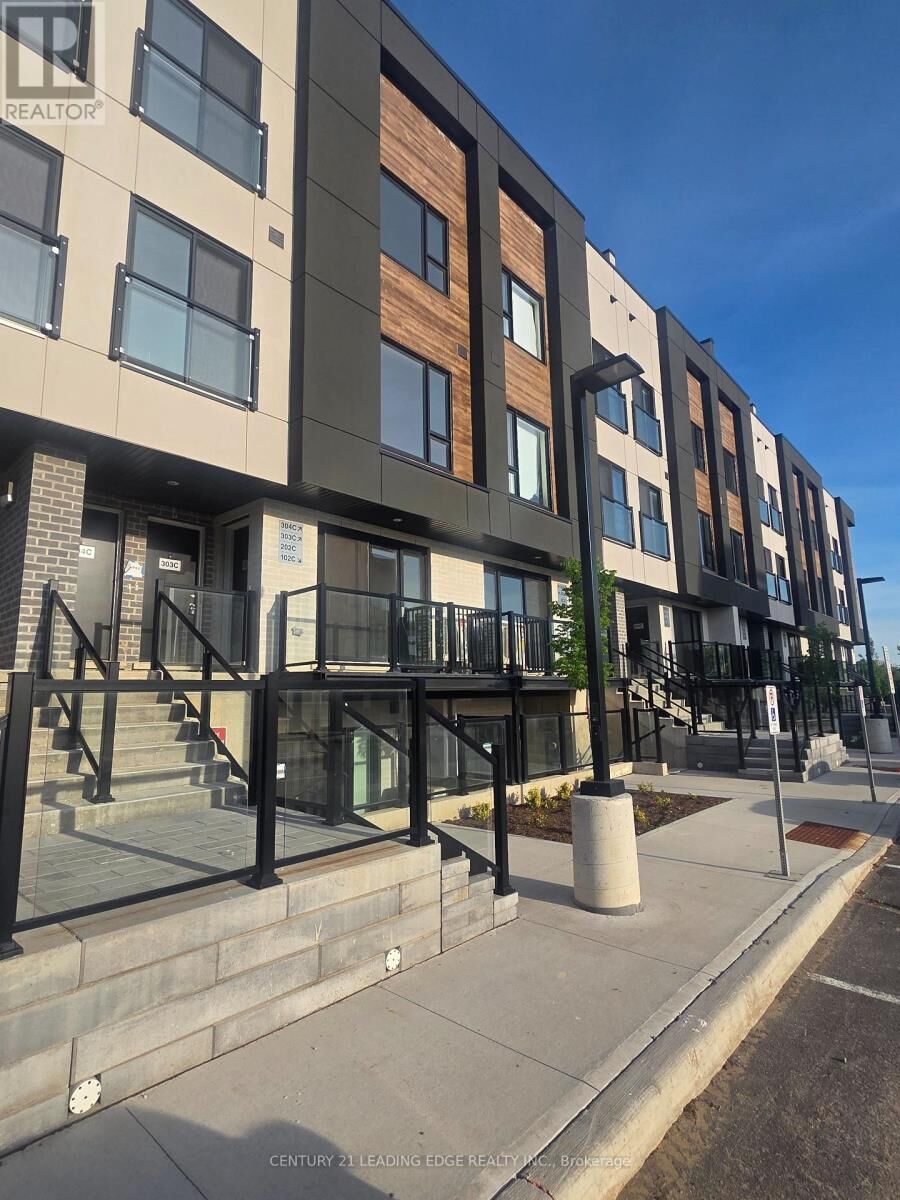 Property Photo:  102C Melbourne Avenue 16  ON L2P 3J8 